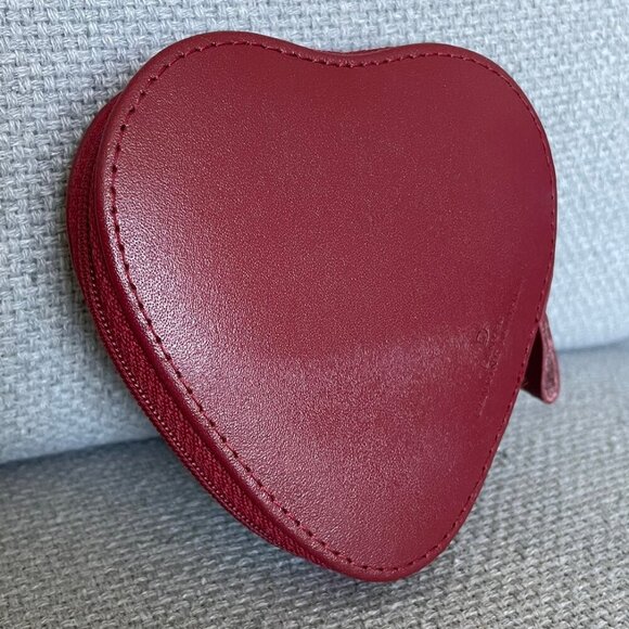 DANIER Genuine Leather Manicure Pouch Zipper Red Heart Mini 4 x 4 Inches, CLEAN - Picture 4 of 13